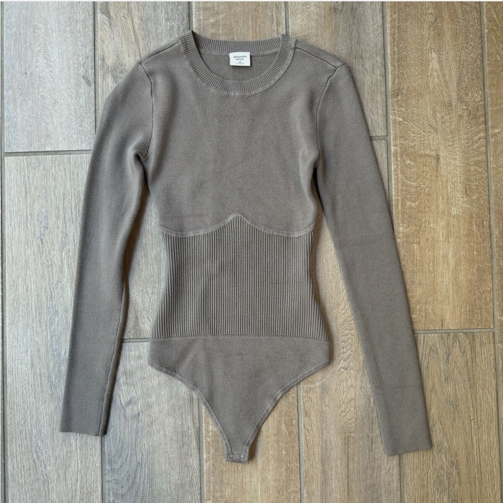 Abercrombie Women’s Corset Sweater Bodysuit Long Sleeve